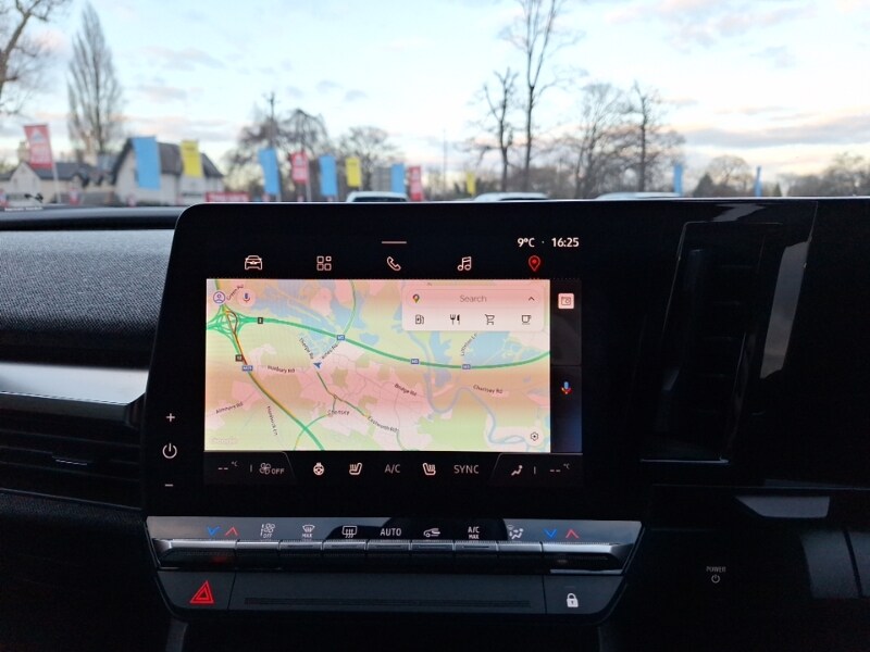 Used Renault Megane E Tech 2023 for sale - 77690282: Photo 10