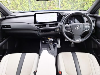Used Lexus UX 2022 for sale - 76254406: Photo 2