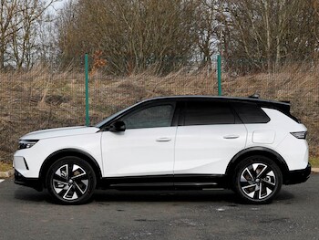 Used Vauxhall Grandland 2025 for sale - 75827888: Photo