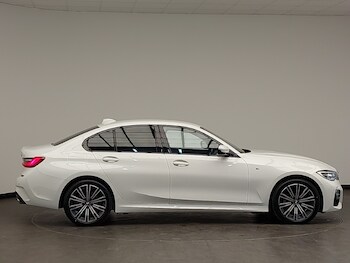 Used BMW 3 Series 2021 for sale - 77224721: Photo