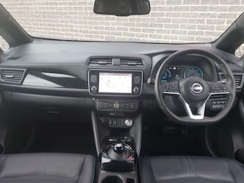 Used Nissan Leaf 2022 for sale - 76506413: Photo