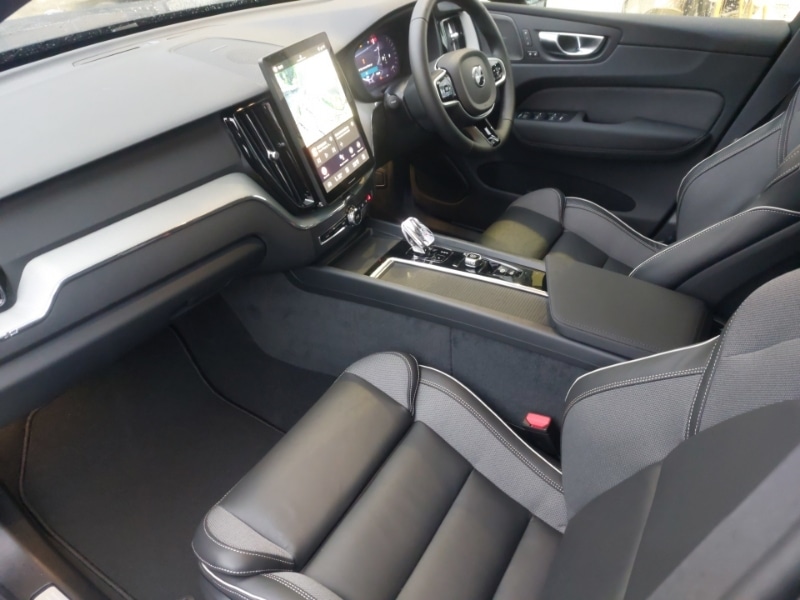 Used Volvo XC60 2025 for sale - 77235283: Photo 5