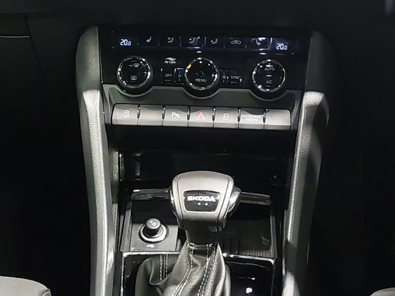 Used Skoda Karoq 2024 for sale - 76817361: Photo 10