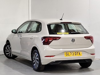 Used Volkswagen Polo 2023 for sale - 77740726: Photo