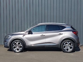Used Renault Captur 2022 for sale - 75618069: Photo