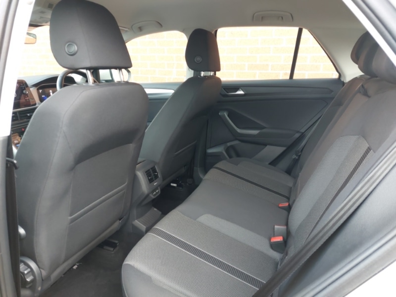 Used Volkswagen T-Roc 2022 for sale - 77606515: Photo 6