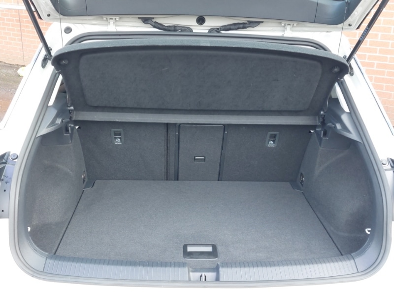 Used Volkswagen T-Roc 2022 for sale - 77606515: Photo 8