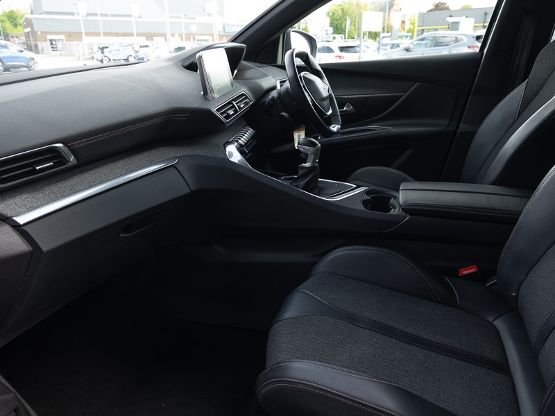 Used Peugeot 5008 2020 for sale - 77174023: Photo 5