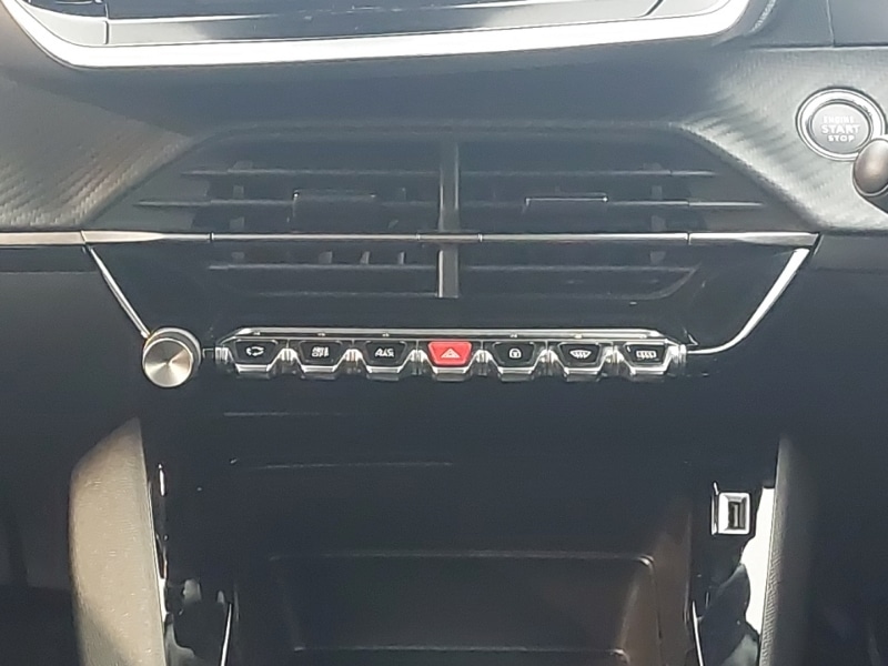 Used Peugeot 2008 2022 for sale - 76519168: Photo 11