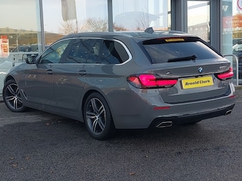 Used BMW 5 Series 2021 for sale - 76427162: Photo