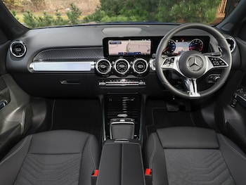 Used Mercedes-Benz GLB 2025 for sale - 77986165: Photo