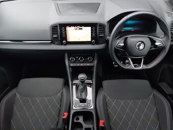 Used Skoda Karoq 2024 for sale - 77325773: Photo