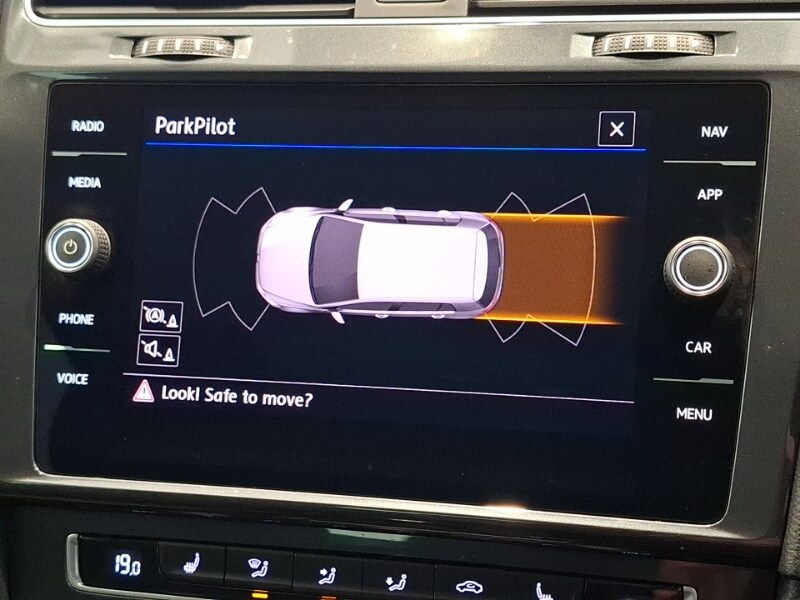 Used Volkswagen Golf 2020 for sale - 76479169: Photo 10