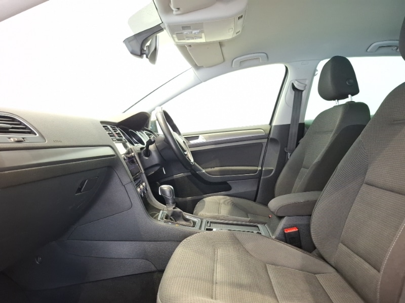 Used Volkswagen Golf 2020 for sale - 76479169: Photo 5