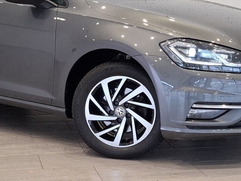 Used Volkswagen Golf 2020 for sale - 76479169: Photo 9