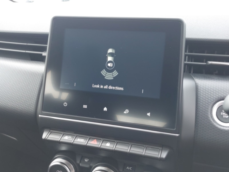 Used Renault Clio 2023 for sale - 78220975: Photo 11