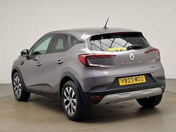 Used Renault Captur 2023 for sale - 79474445: Photo