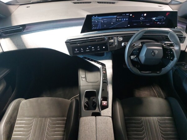 Used Peugeot 3008 2024 for sale - 76171896: Photo 2