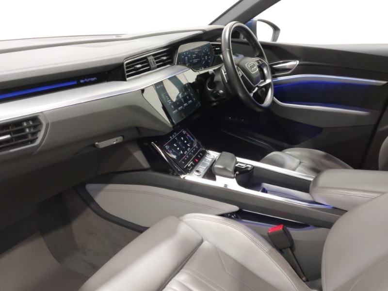 Used Audi e-tron 2020 for sale - 77999075: Photo 5