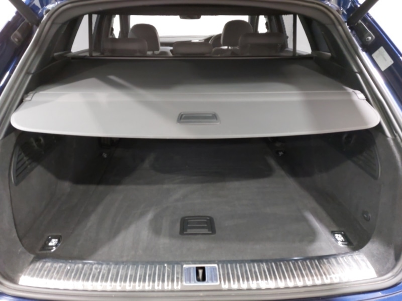 Used Audi e-tron 2020 for sale - 77999075: Photo 8