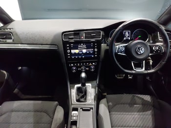 Used Volkswagen Golf 2020 for sale - 77606524: Photo