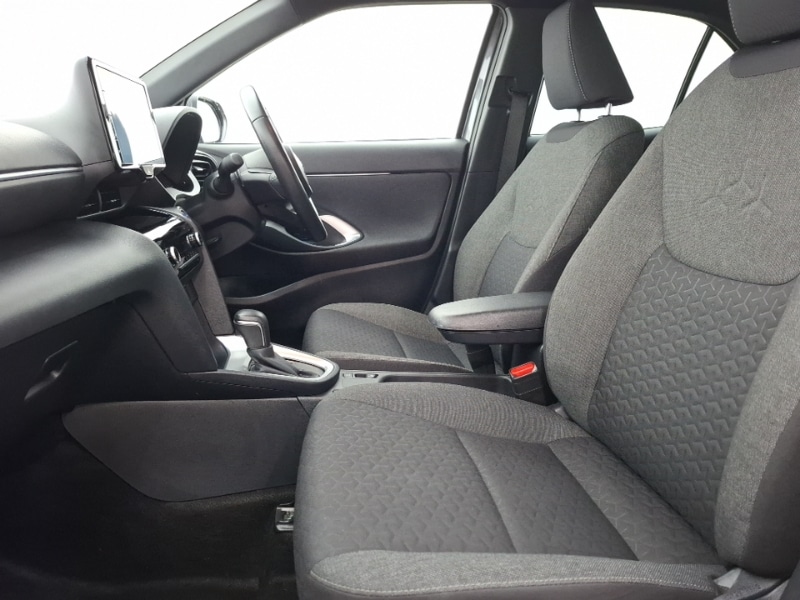 Used Toyota Yaris Cross 2022 for sale - 76726669: Photo 5