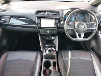 Used Nissan Leaf 2022 for sale - 76937995: Photo