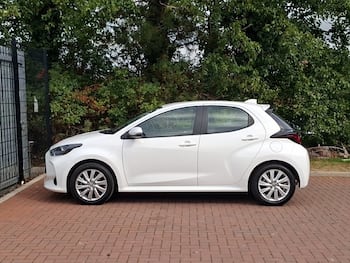 Used Toyota Yaris 2023 for sale - 79848994: Photo