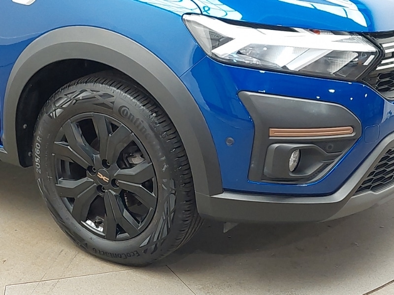 Used Dacia Sandero Stepway 2023 for sale - 77076259: Photo 9