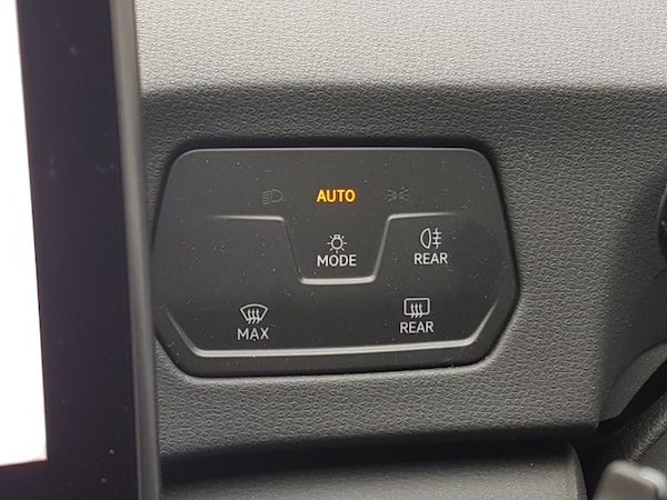 Used Volkswagen ID.3 2025 for sale - 76282396: Photo 11