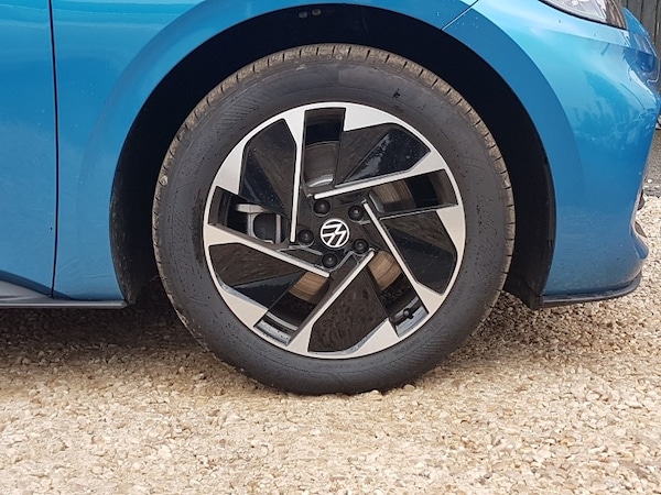 Used Volkswagen ID.3 2025 for sale - 76282396: Photo 12