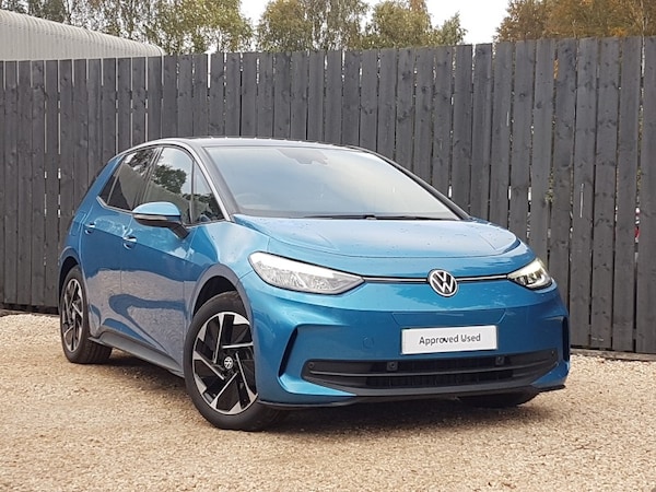 Used Volkswagen ID.3 2025 for sale - 76282396: Photo 1