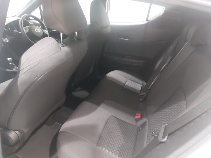 Used Toyota C-HR 2023 for sale - 77818612: Photo 6