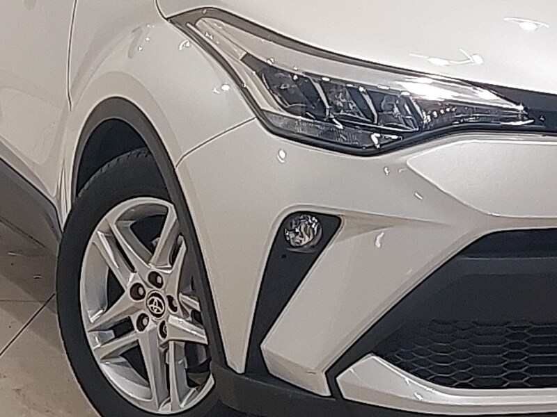 Used Toyota C-HR 2023 for sale - 77818612: Photo 9