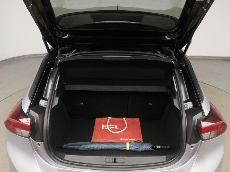 Used Vauxhall Corsa 2021 for sale - 76947731: Photo 8