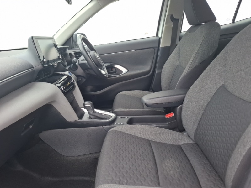 Used Toyota Yaris Cross 2022 for sale - 76392750: Photo 5