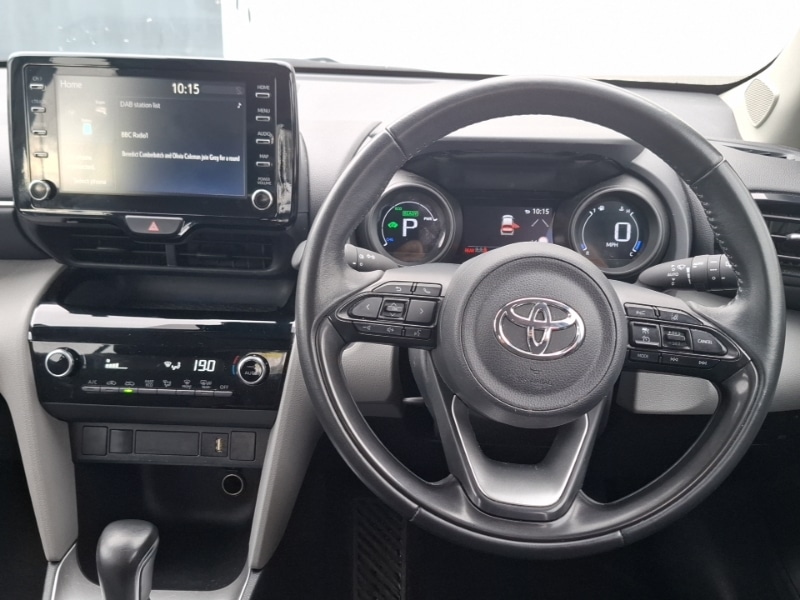 Used Toyota Yaris Cross 2022 for sale - 76392750: Photo 7