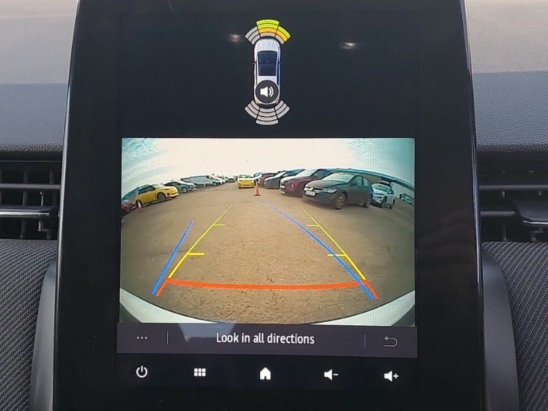 Used Renault Clio 2025 for sale - 77975125: Photo 11