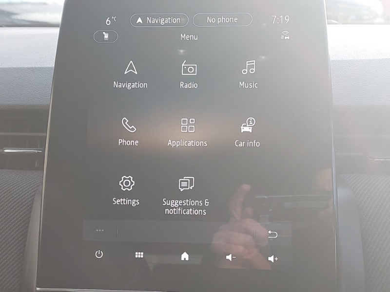 Used Renault Clio 2025 for sale - 77975125: Photo 12