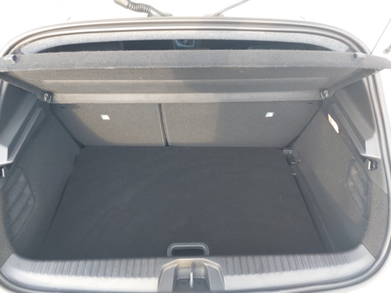 Used Renault Clio 2025 for sale - 77975125: Photo 8