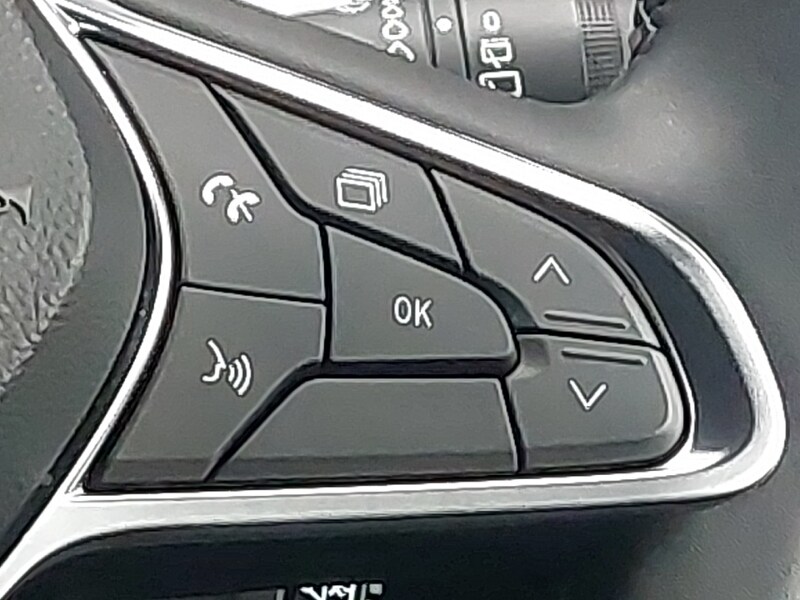 Used Renault Captur 2023 for sale - 77923831: Photo 11