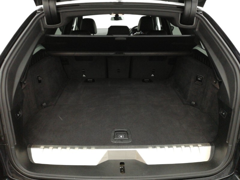 Used BMW 5 Series 2023 for sale - 77923916: Photo 8