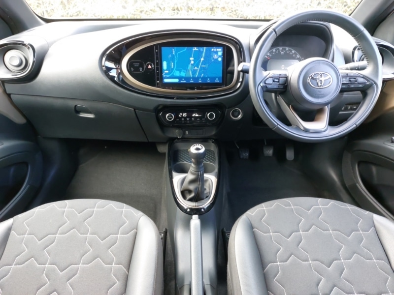 Used Toyota Aygo X 2022 for sale - 77004013: Photo 2