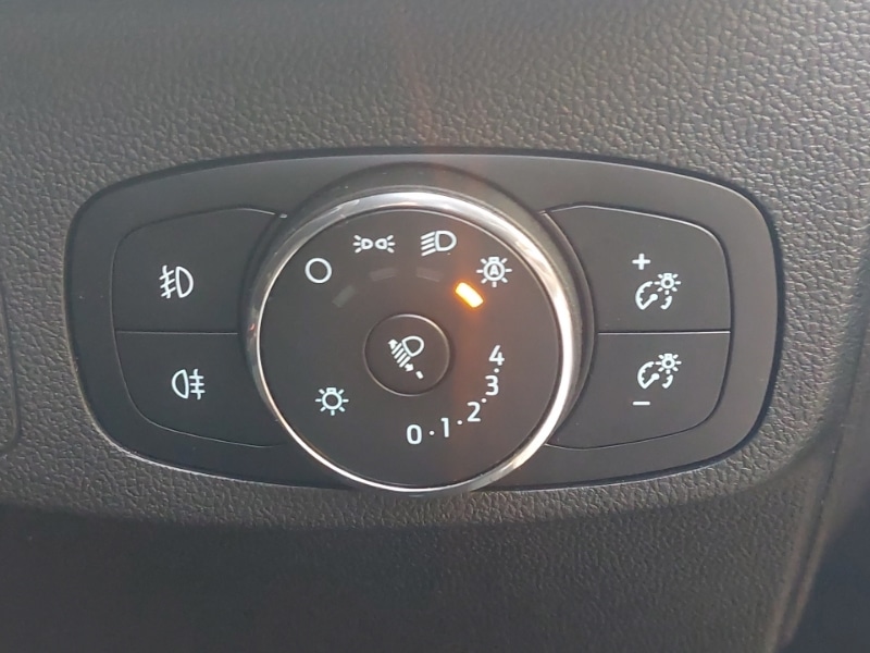 Used Ford Focus 2022 for sale - 76595078: Photo 12