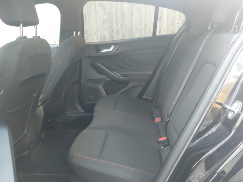 Used Ford Focus 2022 for sale - 76595078: Photo 6