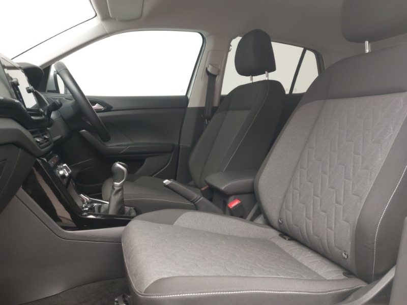 Used Volkswagen T-Cross 2024 for sale - 77035551: Photo 5