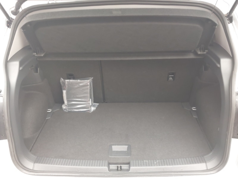 Used Volkswagen T-Cross 2024 for sale - 77035551: Photo 8