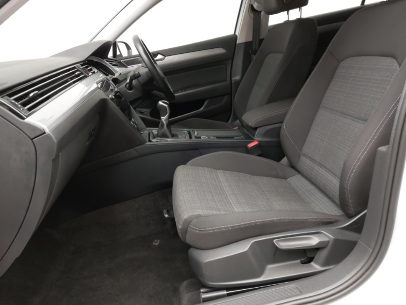 Used Volkswagen Passat 2021 for sale - 77664732: Photo 5