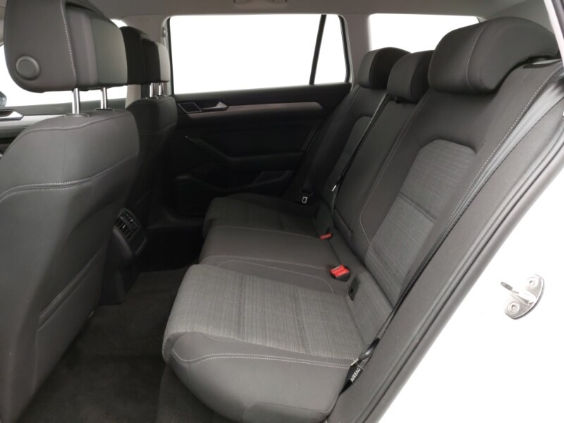 Used Volkswagen Passat 2021 for sale - 77664732: Photo 6