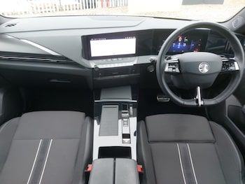 Used Vauxhall Astra 2023 for sale - 77897052: Photo